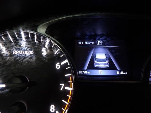 Used 2018 Nissan Pathfinder SV w/ Cargo Package image 24