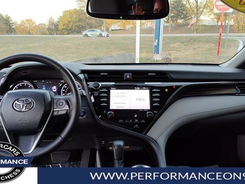 Used 2019 Toyota Camry XLE image 15