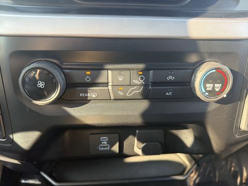 Used 2023 Ford F150 XLT image 28