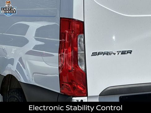 Used 2025 Mercedes-Benz Sprinter 2500 image 10