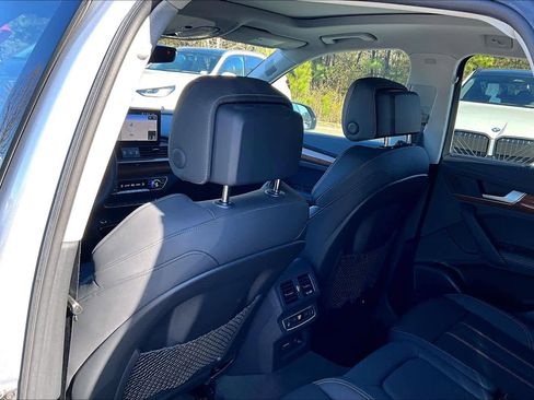 Used 2023 Audi Q5 Prestige image 22