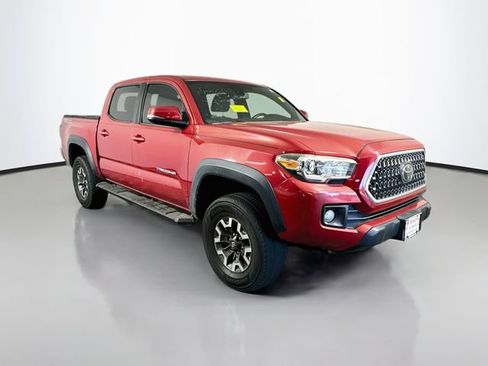 Used 2019 Toyota Tacoma TRD Off-Road RWD image 8