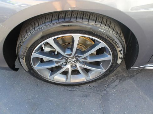 Used 2018 Acura TLX V6 w/ Technology Package FWD image 11