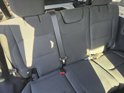 Used 2021 Jeep Wrangler Unlimited Sahara w/ Cold Weather Group image 29