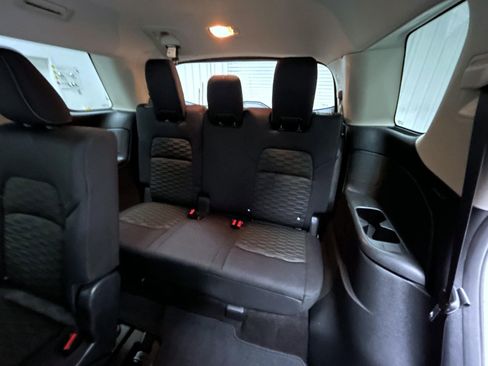 Used 2023 Nissan Pathfinder SV image 20