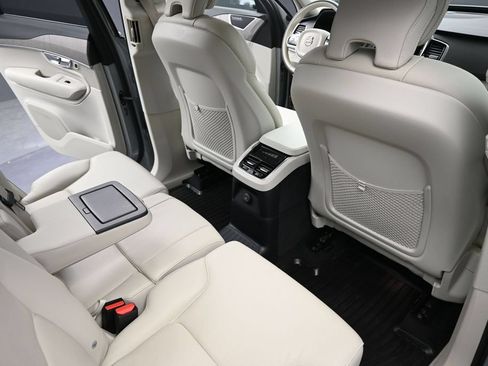 Used 2025 Volvo XC90 T8 Plus w/ Protection Package AWD/4WD image 22