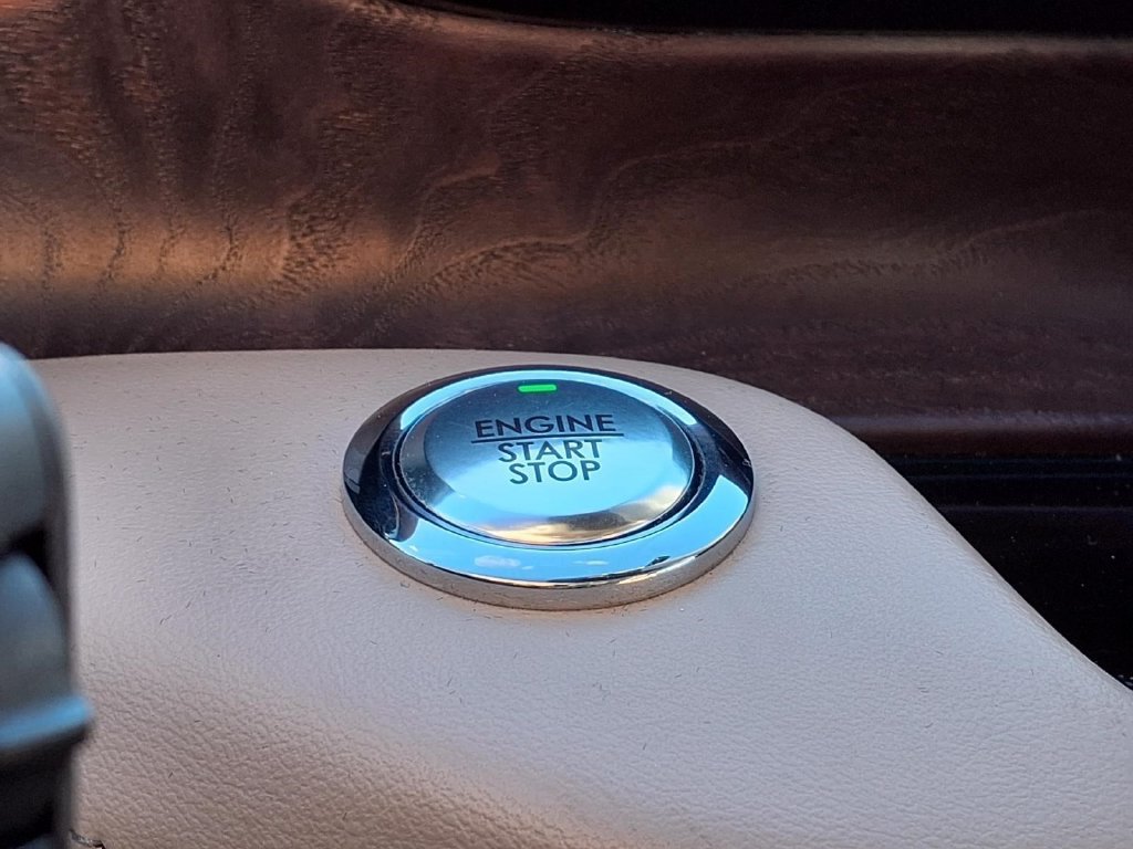 Used 2022 Lincoln Aviator Reserve w/ Equipment Group 201A AWD/4WD image 21