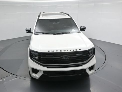 New 2026 Ford Expedition Max Platinum w/ Stealth Appearance Package AWD/4WD image 37