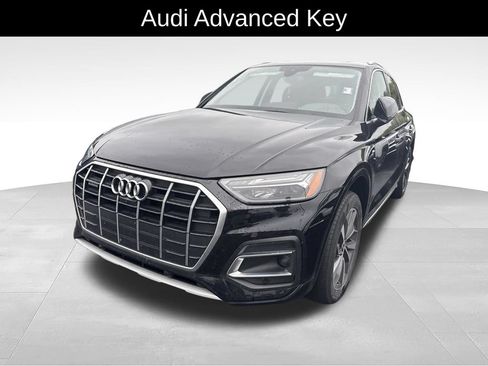 Used 2021 Audi Q5 2.0T Premium Plus w/ Premium Plus Package AWD/4WD image 9