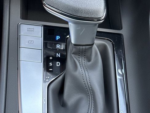 New 2026 Hyundai Elantra SE FWD image 25