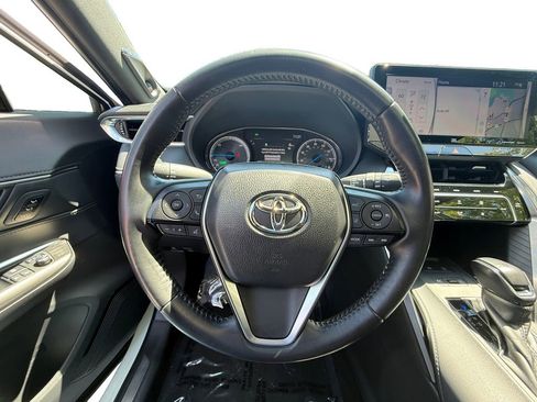 Used 2021 Toyota Venza Limited w/ Advanced Technology Package AWD/4WD image 12