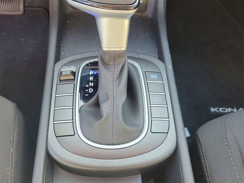 New 2025 Hyundai Kona SEL image 29