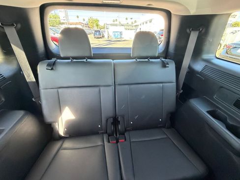 Used 2025 Hyundai Santa Fe SEL image 30