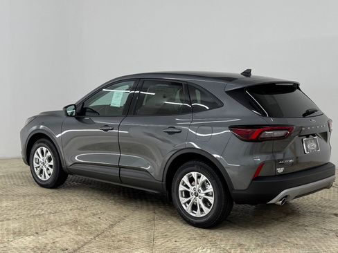 New 2026 Ford Escape Active w/ Cold Weather Package image 3