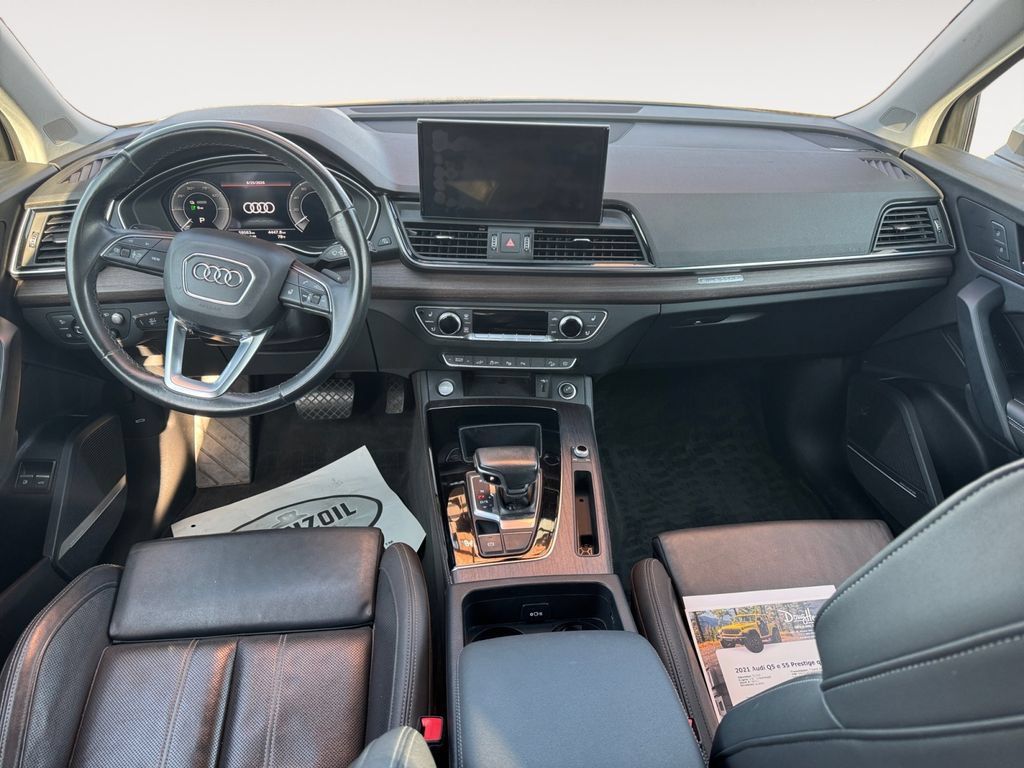 Used 2021 Audi Q5 e Prestige AWD/4WD image 10