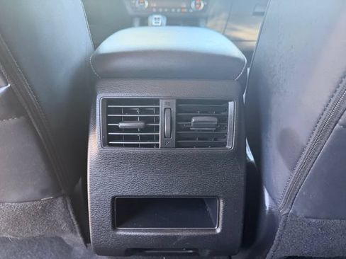 Used 2024 Mitsubishi Outlander SE Black Edition AWD/4WD image 13