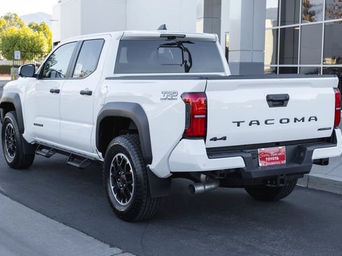 New 2026 Toyota Tacoma TRD Off-Road AWD/4WD image 6