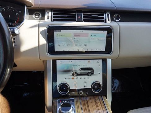 Used 2019 Land Rover Range Rover HSE AWD/4WD image 32