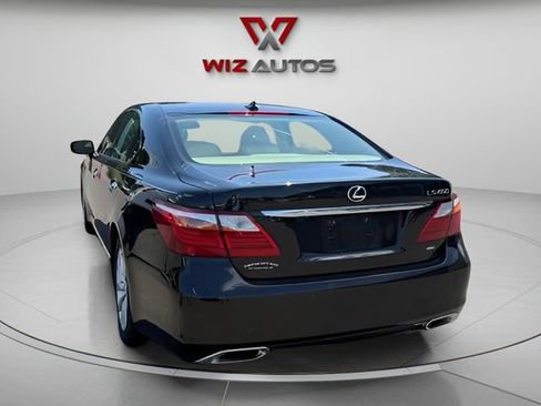 Used 2011 Lexus LS 460 AWD w/ Comfort Pkg image 3