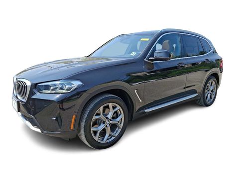 Used 2024 BMW X3 xDrive30i w/ Premium Package AWD/4WD image 3