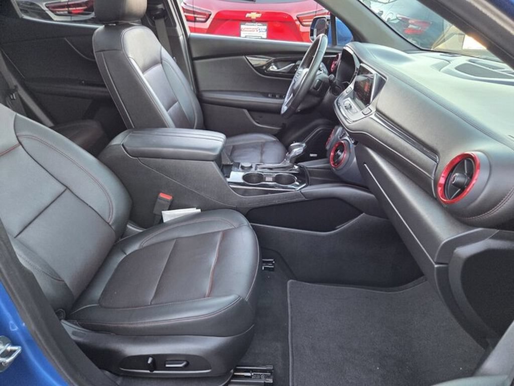 Used 2021 Chevrolet Blazer RS w/ Enhanced Convenience Package FWD image 16