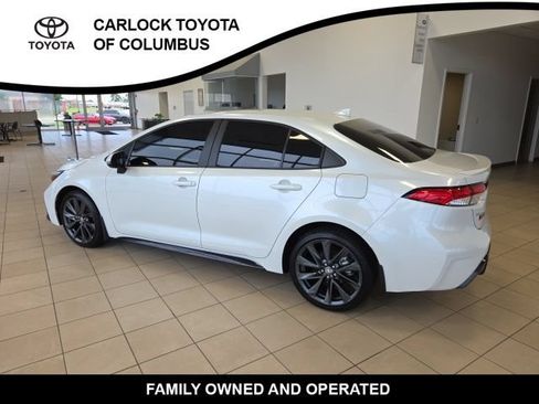Used 2025 Toyota Corolla SE FWD image 9