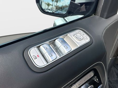 Certified 2022 Mercedes-Benz G 63 AMG 4MATIC image 19