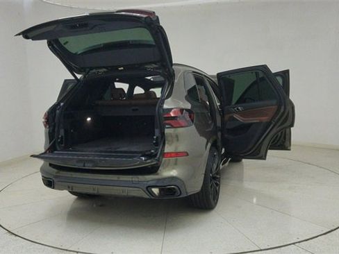 Used 2026 BMW X5 sDrive40i w/ M Sport Package image 75