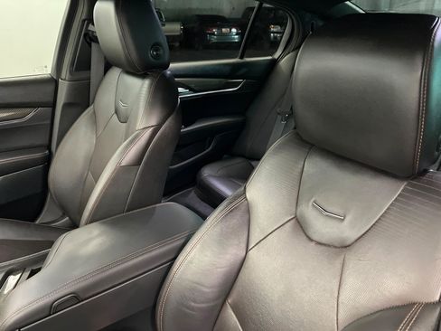 Used 2020 Cadillac CT5 V w/ Premium Package RWD image 17