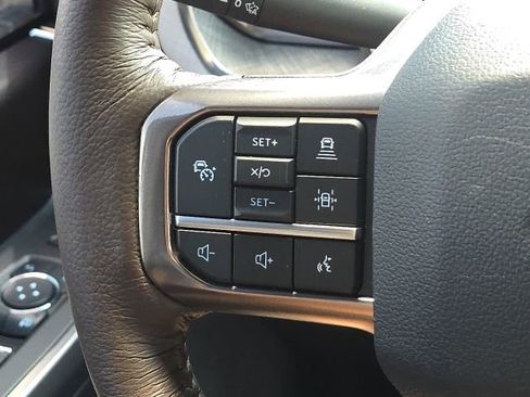 Used 2024 Ford F350 King Ranch w/ Chrome Package image 38