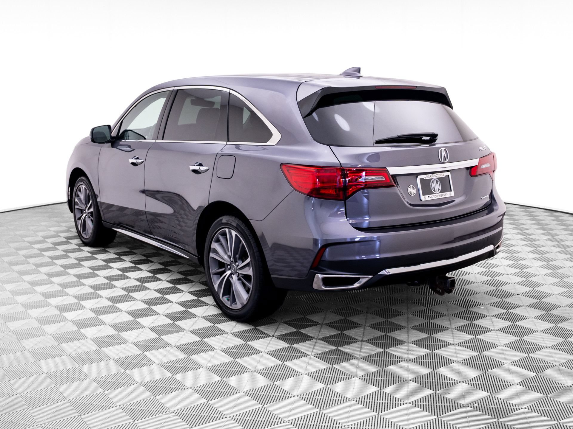 Used 2018 Acura MDX w/ Technology Package AWD/4WD image 3