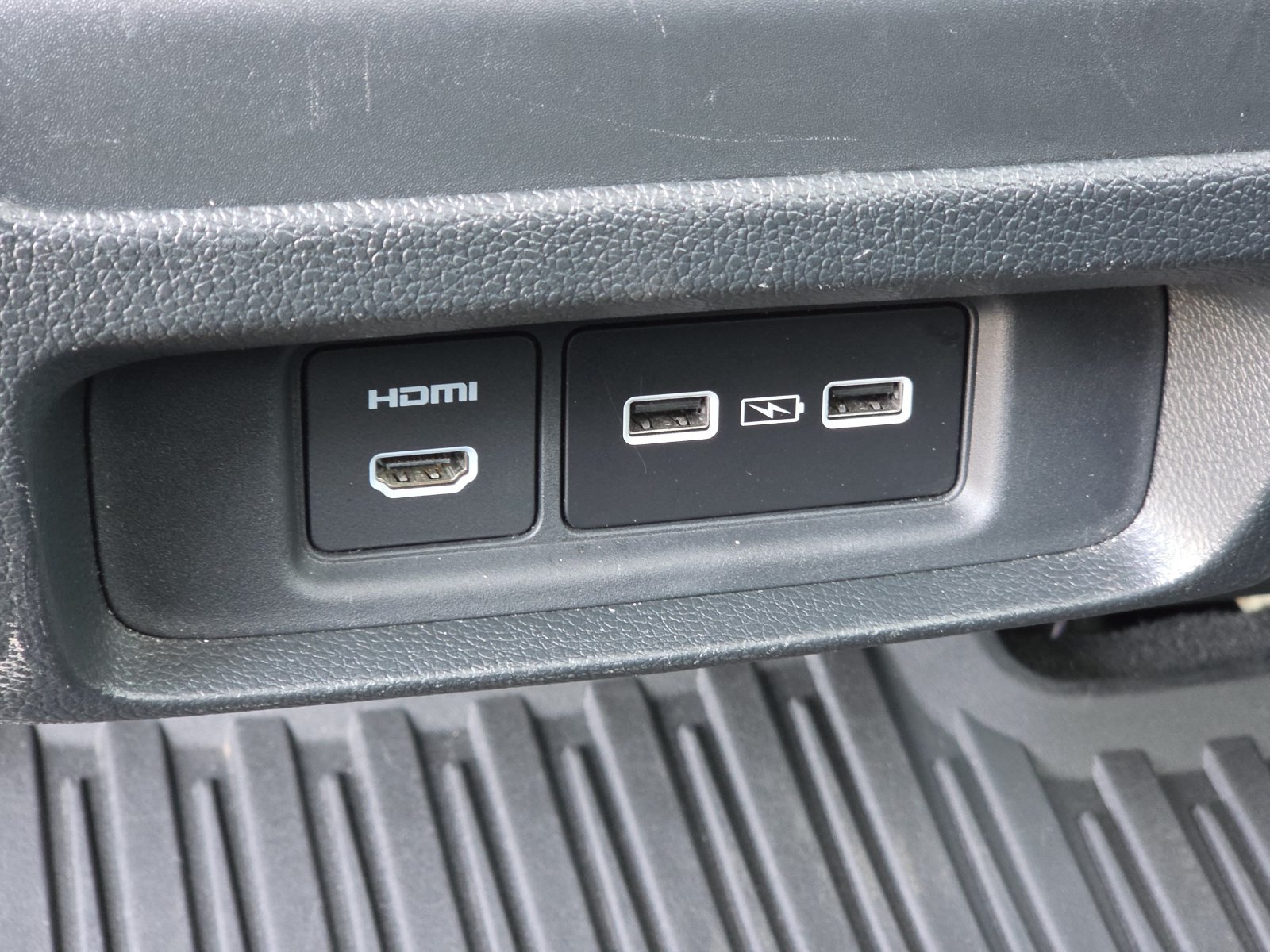 Used 2023 Honda Odyssey Touring image 15