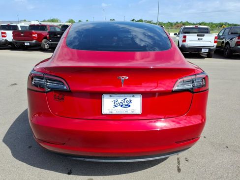 Used 2023 Tesla Model 3 Standard Range RWD image 4