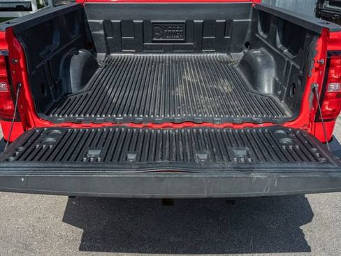 Used 2018 Chevrolet Silverado 1500 LT w/ All Star Edition AWD/4WD image 10