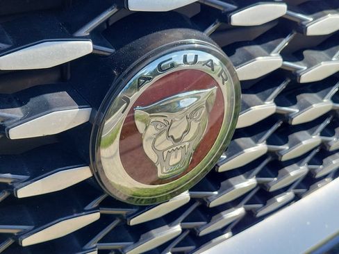 Used 2023 Jaguar E-PACE SE AWD/4WD image 8