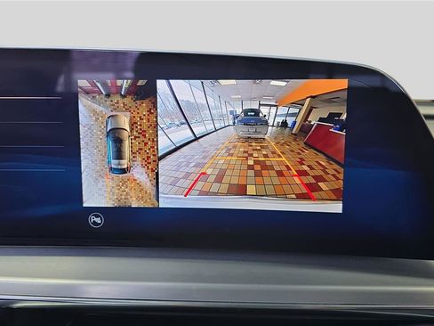 Used 2024 Cadillac Lyriq Luxury w/ LPO, Floor Liner Package image 28