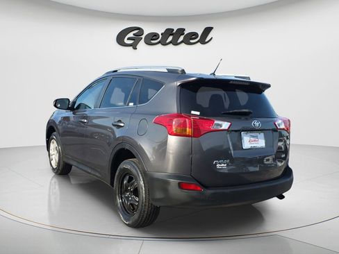 Used 2015 Toyota RAV4 LE FWD image 7