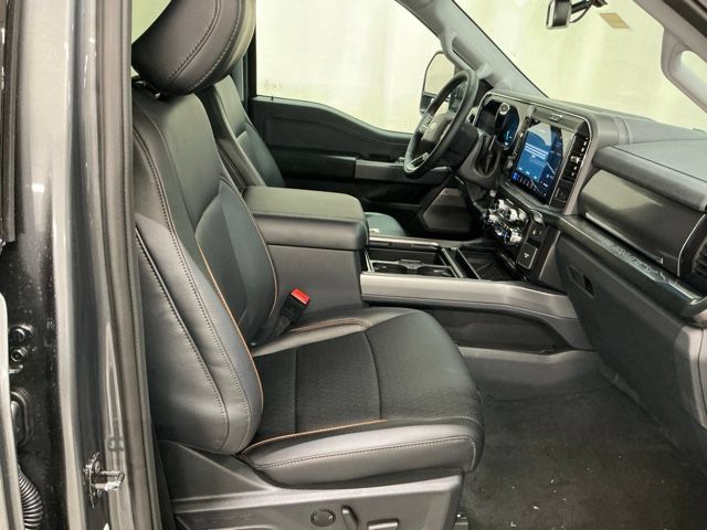 New 2026 Ford F350 Lariat w/ Black Appearance Package AWD/4WD image 21