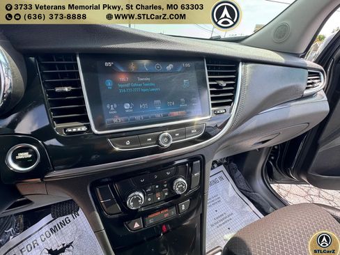 Used 2018 Buick Encore Sport Touring FWD image 15