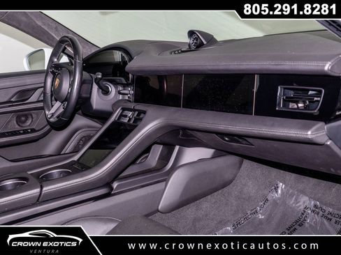 Used 2024 Porsche Taycan GTS image 32