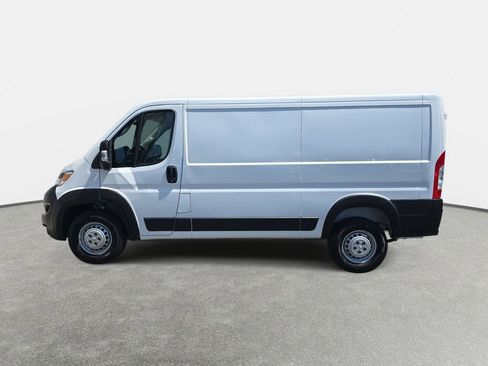 New 2025 RAM ProMaster 1500 w/ Convenience Group FWD image 8
