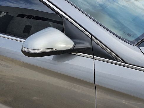 Used 2015 Hyundai Sonata Sport w/ Option Group 03 FWD image 8