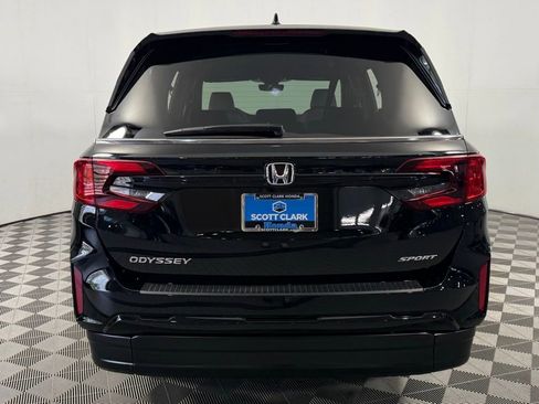 Used 2025 Honda Odyssey Sport-L image 6