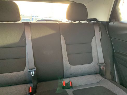 Used 2025 Chevrolet TrailBlazer LT w/ Driver Confidence Package image 35