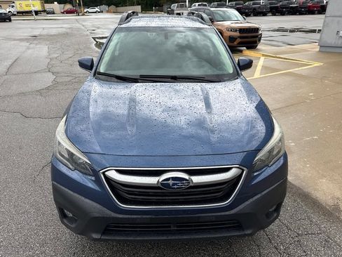 Used 2022 Subaru Outback Premium AWD/4WD image 11