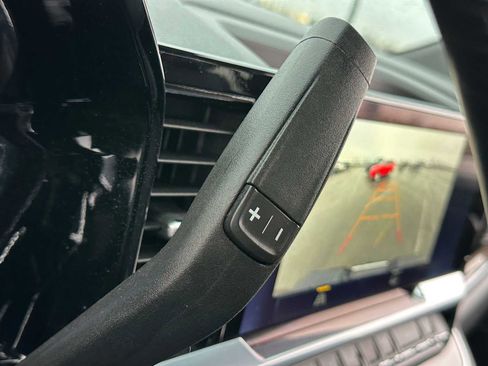 Used 2024 Chevrolet Silverado 2500 LT image 35