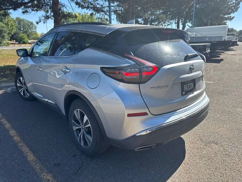 Used 2023 Nissan Murano SV AWD/4WD image 7