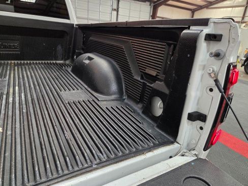 Used 2021 RAM 2500 Laramie w/ Night Edition AWD/4WD image 31