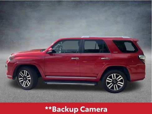 Used 2015 Toyota 4Runner Limited AWD/4WD image 3