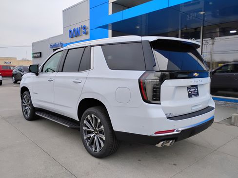 New 2026 Chevrolet Tahoe High Country w/ Sun And Tow Package AWD/4WD image 2